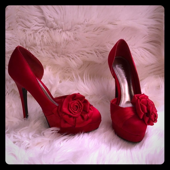 rose high heels